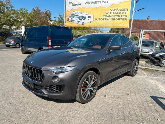 Maserati Levante 3.0d 4x4 Leder Pano. h/k 360-Kam. Media