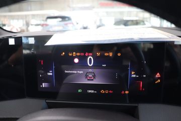 Fotografie des Opel Astra 1.2 Turbo GS Navi Tech-Paket