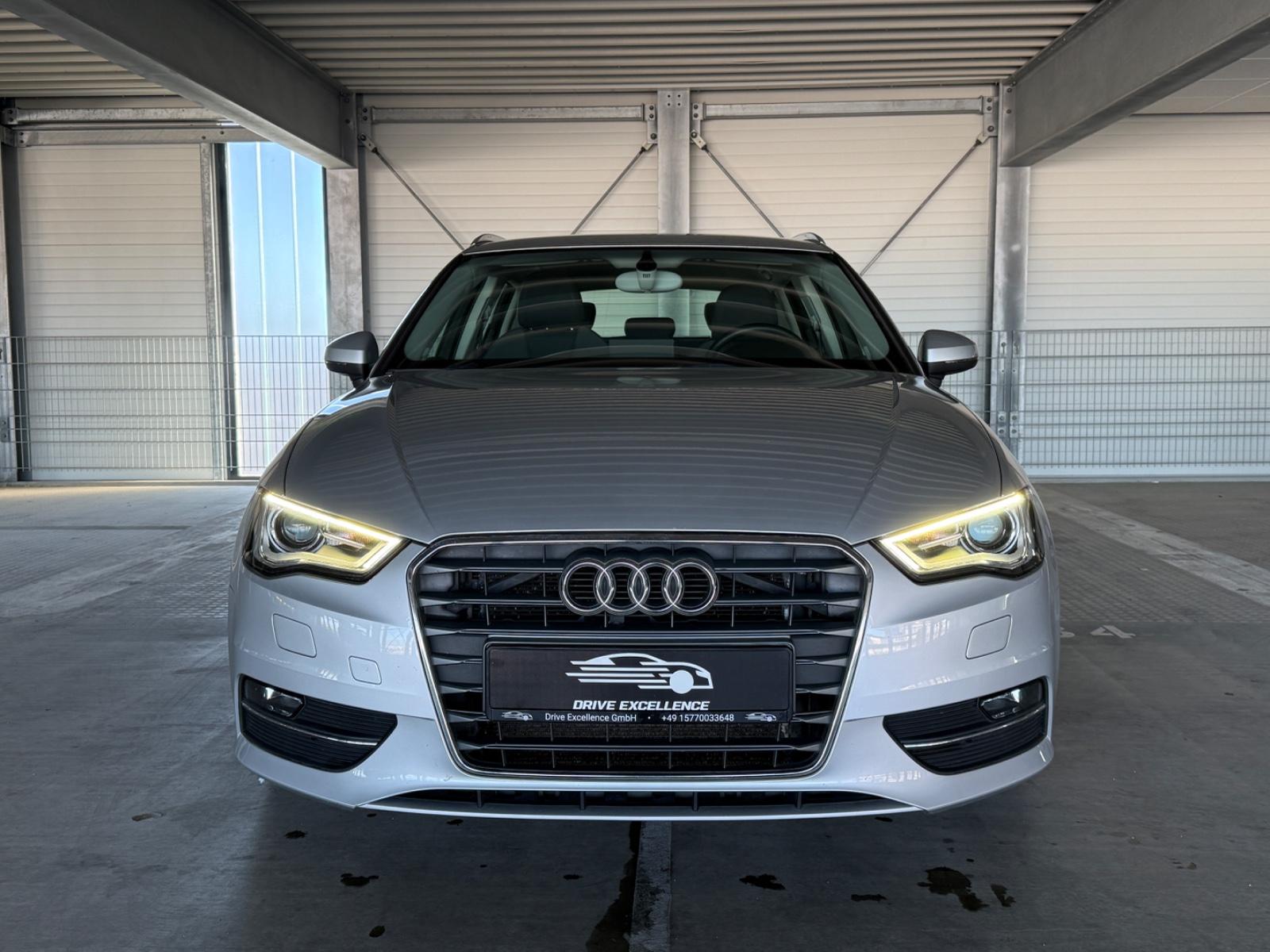 Audi A3 Sportback NAVI TEMP PDC BT SH