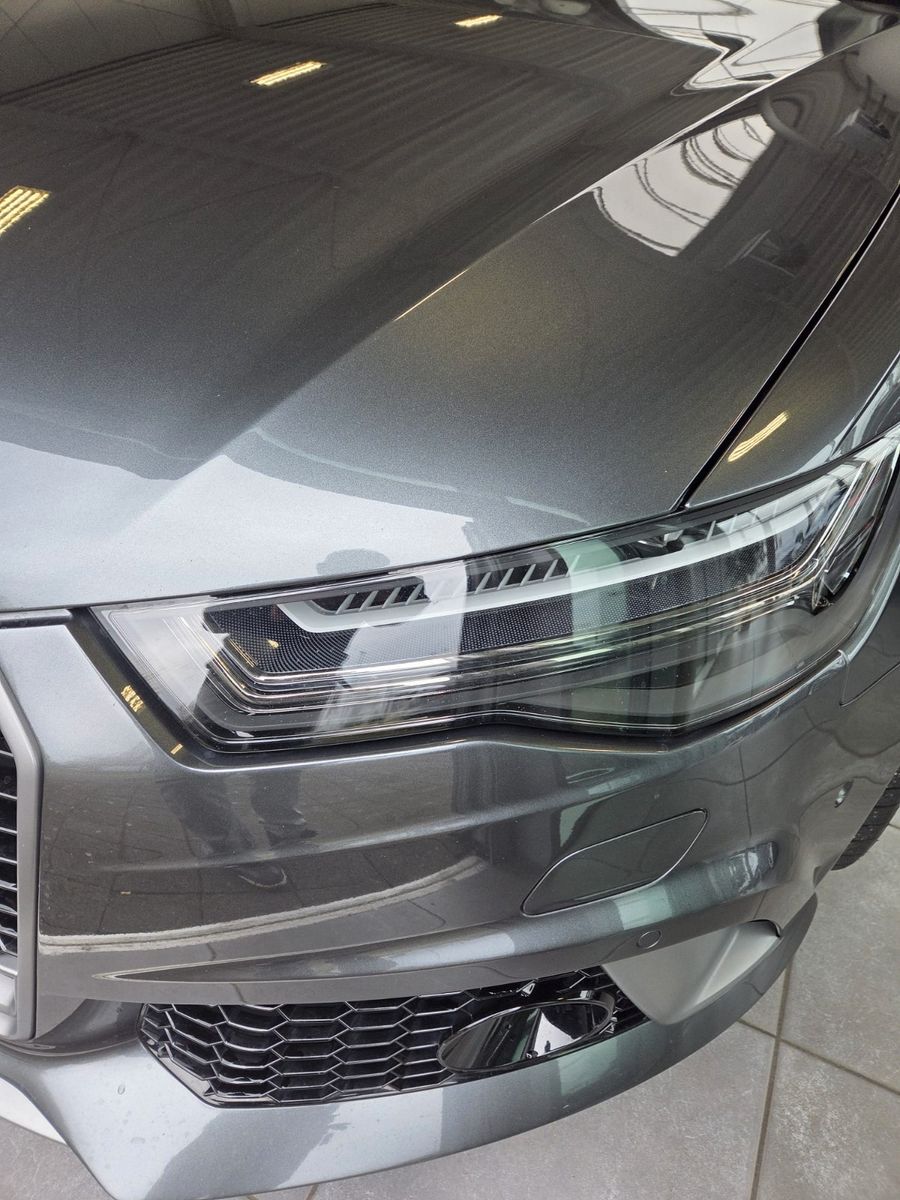 Fahrzeugabbildung Audi RS6 RS 6 Avant  quattro performance/Keramikbrems