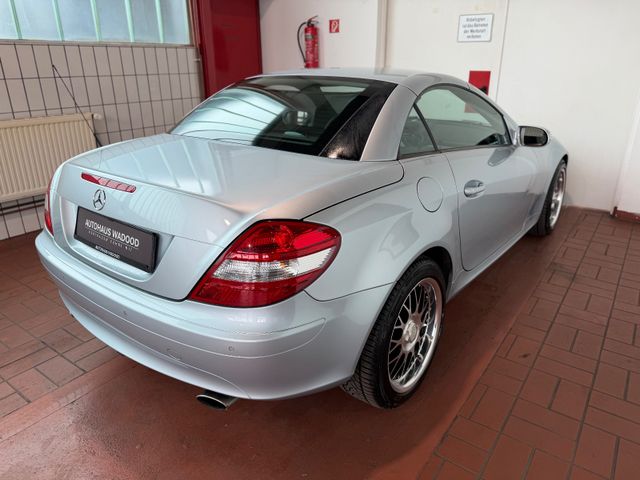 Mercedes-Benz SLK 200