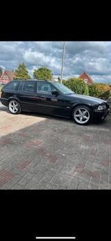 BMW e36 323i - BMW 323: 323i