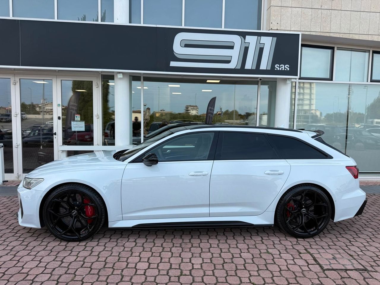 Audi A6 RS 6 Avant 4.0 TFSI V8 quattro tiptronic imagem 3