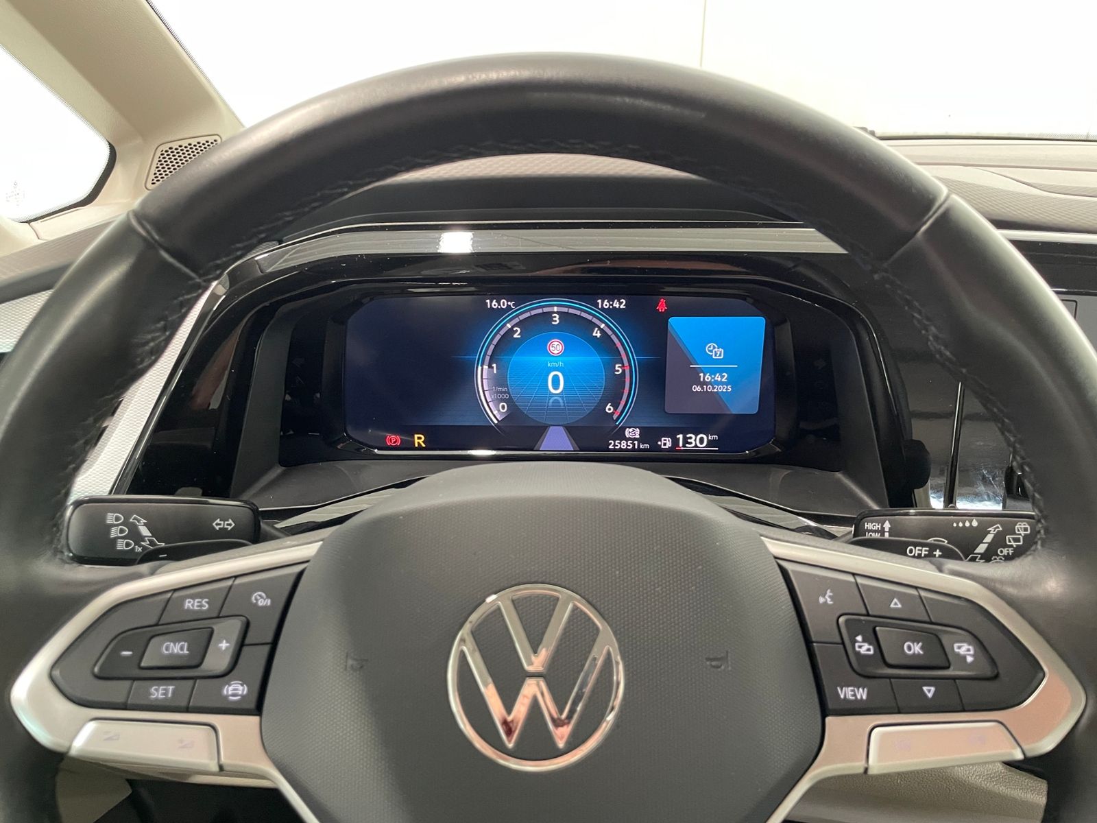 T7 Multivan 2.0 TDI DSG SHZ RFK TEMPOMAT PDC