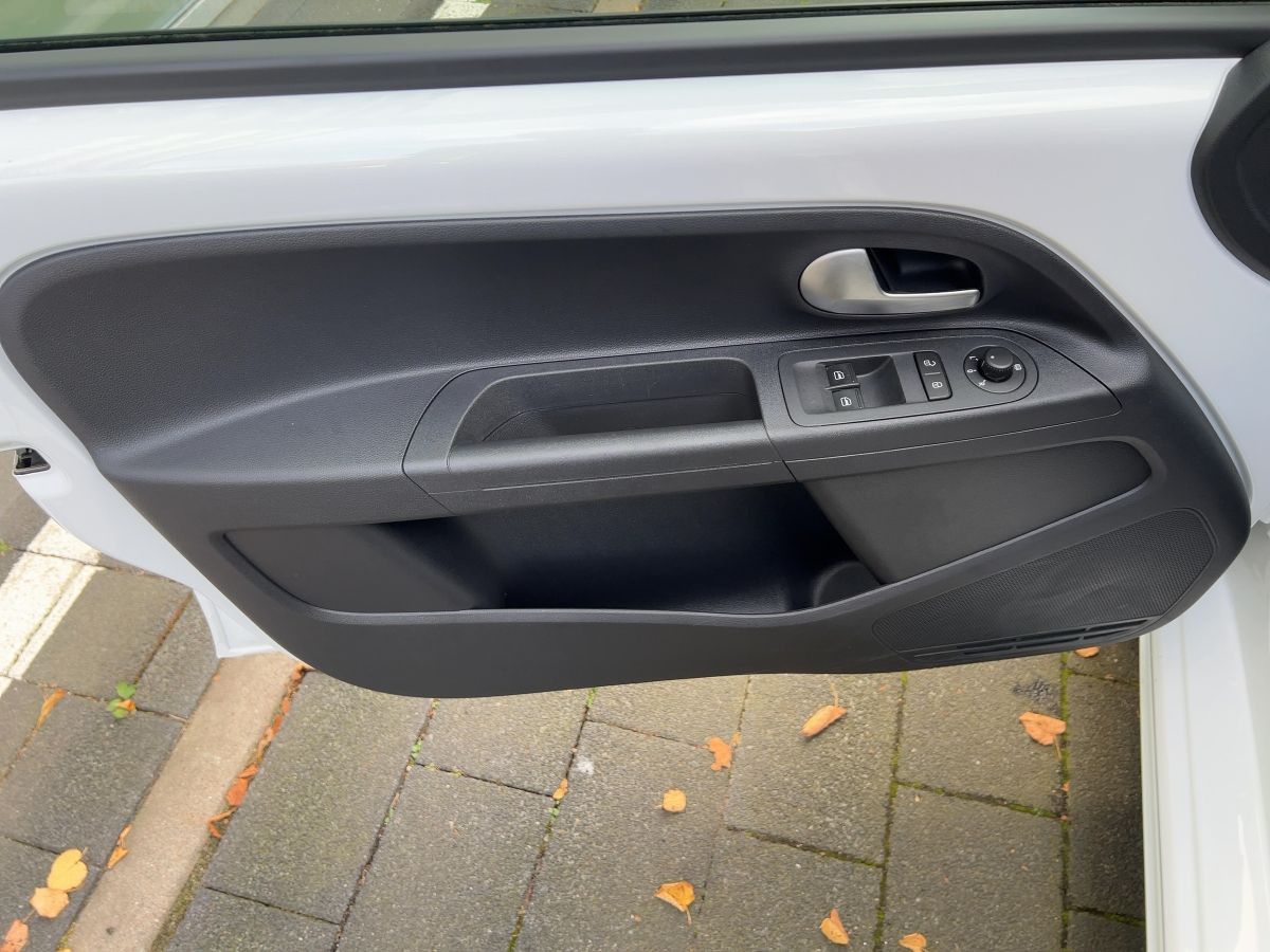 Volkswagen e-up! - Bild 17