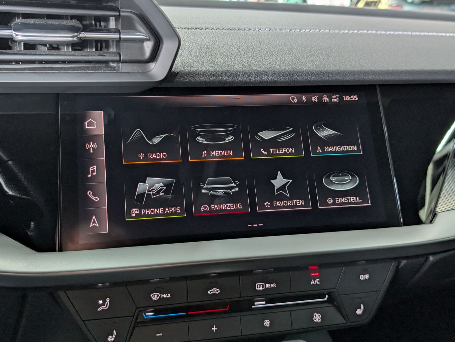 Fahrzeugabbildung Audi A3 40TDI quattro 3xS-line BLACK AHK ALCANTARA 19