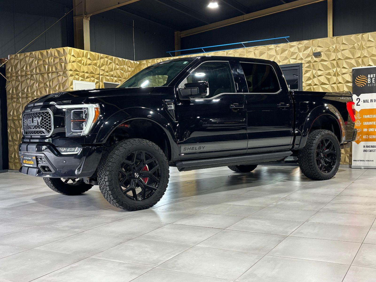 Fahrzeugabbildung Ford F 150 Shelby/785hp supercharger/EU-MODELL/1-HAND