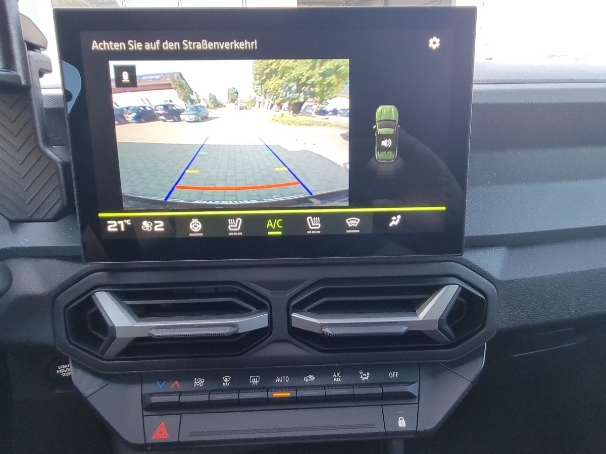 Fahrzeugabbildung Dacia Duster Journey mild hybrid 140