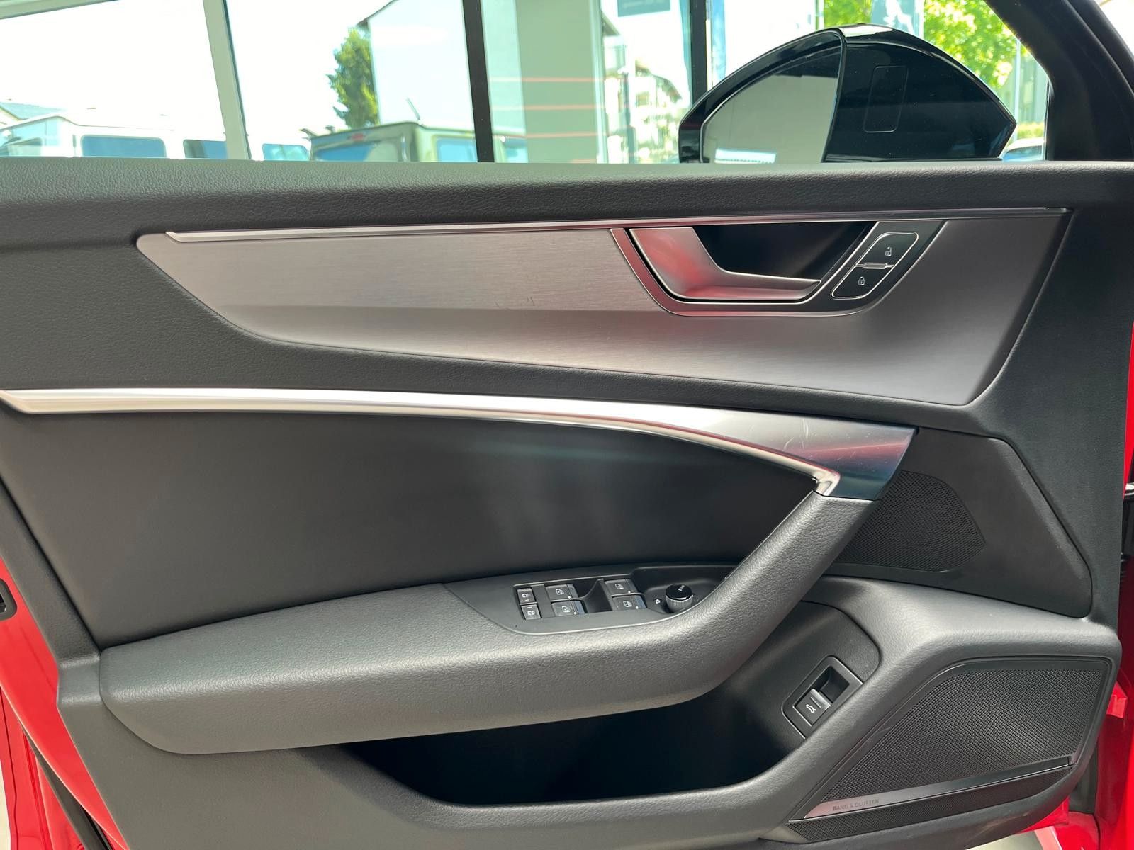 Fahrzeugabbildung Audi A6 Avant 45 3.0TDI quattro sport*S-Line Sport+*