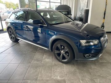 Audi A4 Allroad - 8