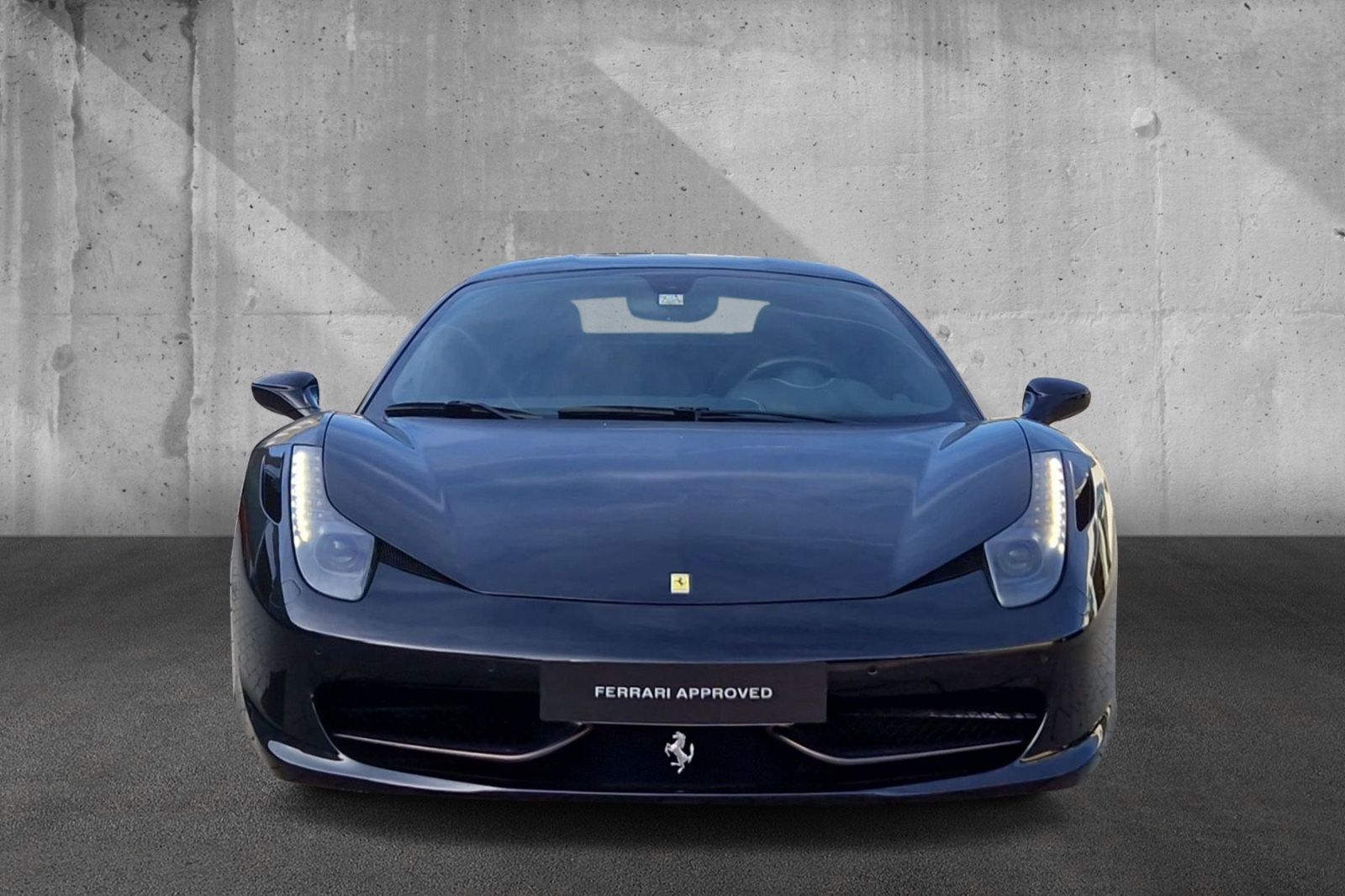 Fahrzeugabbildung Ferrari 458 Italia*dt. Auto*Carbon*AFS*