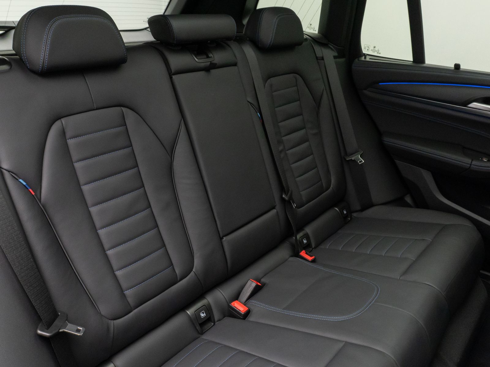 Fahrzeugabbildung BMW X3 xD30i  M Sport Panorama Laser 360°HUD DAB H/K