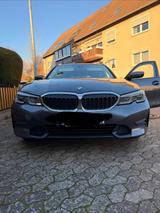 BMW 320d H&K Laser Ambi Keyless Sportsitze HUD - BMW 320 Gebrauchtwagen in Hannover