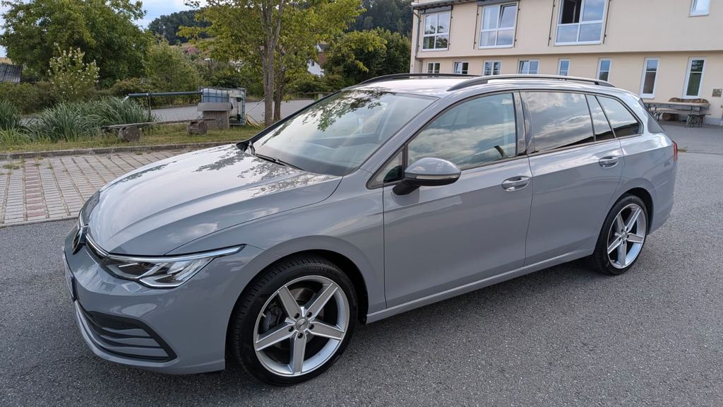 Image of Volkswagen Golf