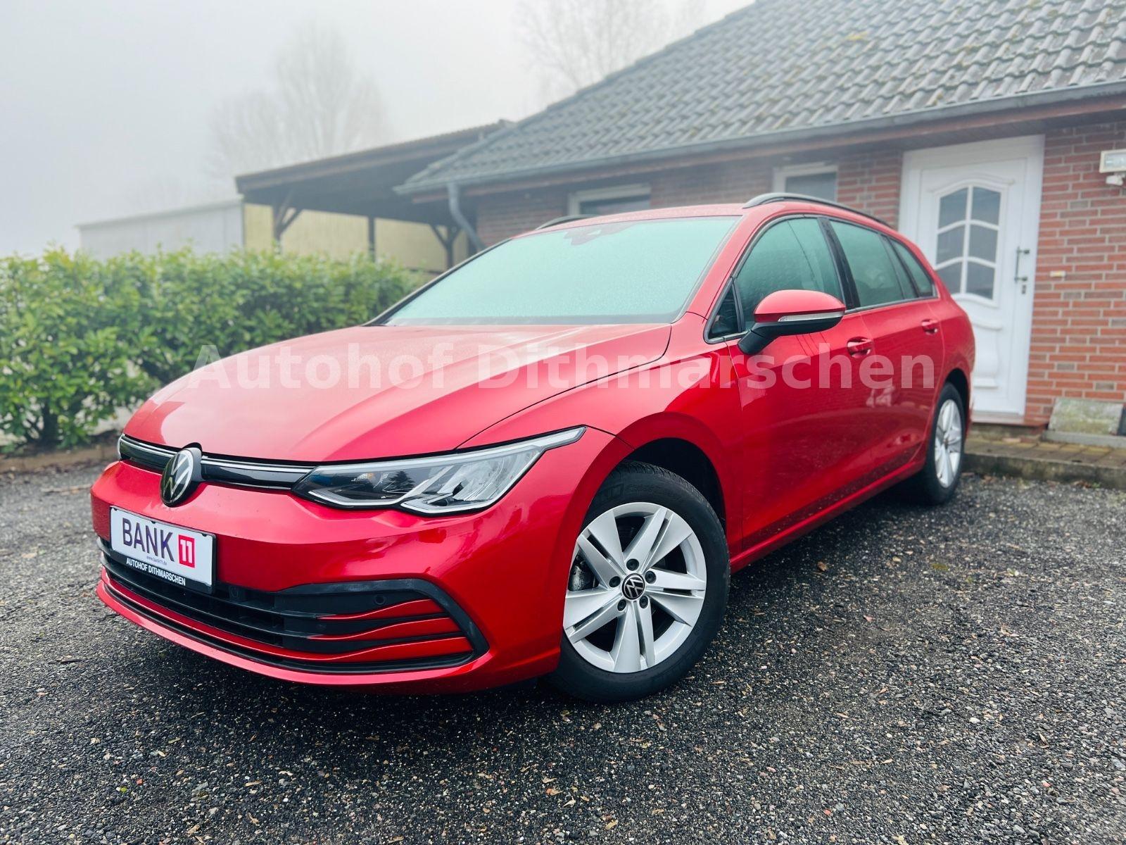 Volkswagen Golf VIII Variant 1.0 eTSI/DSG/ACC/Totwink/Navi