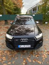Audi SQ7 4.0 TDI quattro tiptronic - 535 PS, 1000 NM - schwarze Audi SQ7