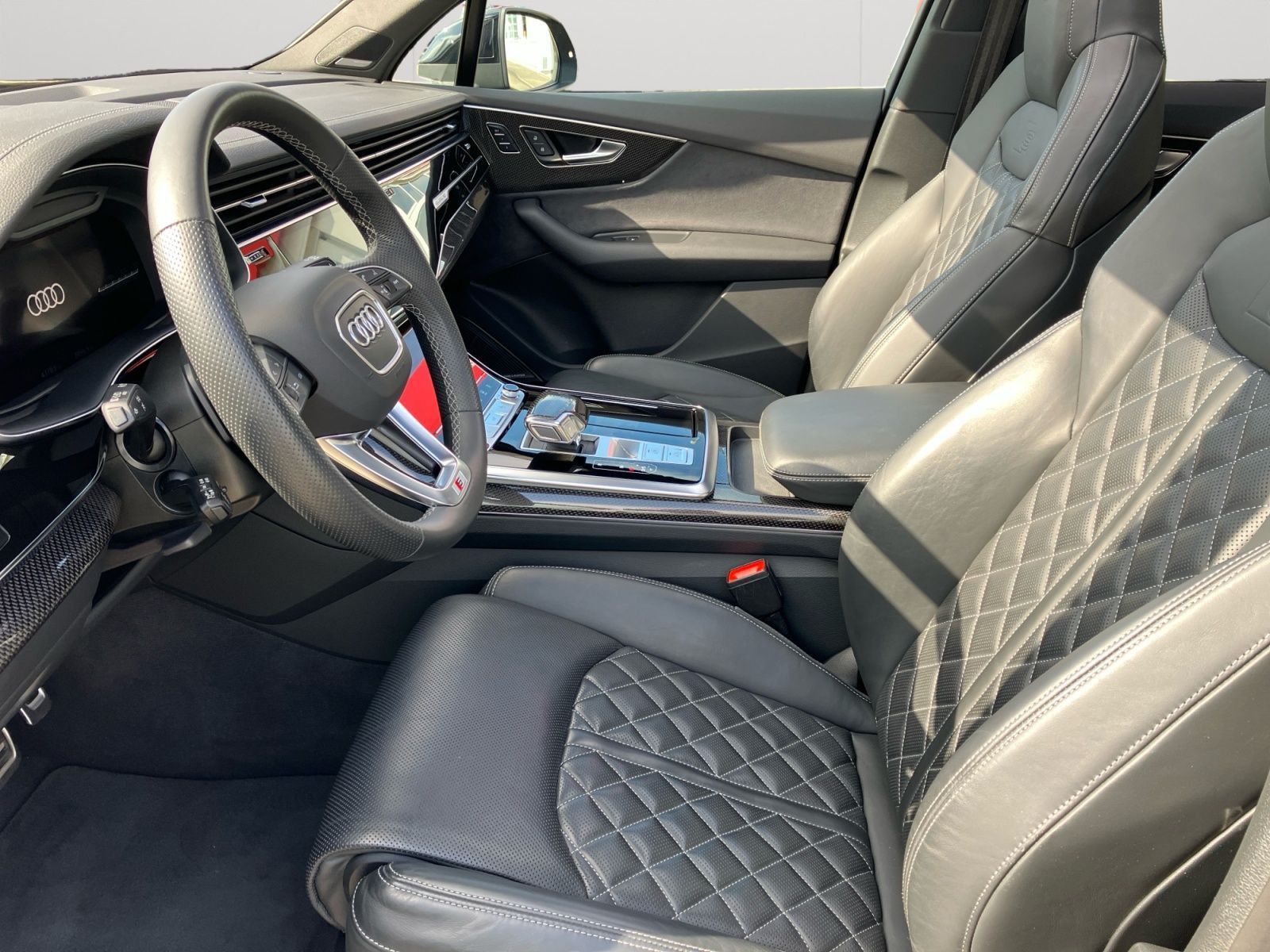 Audi SQ7 - Bild 10