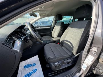 Volkswagen Passat Variant - 8