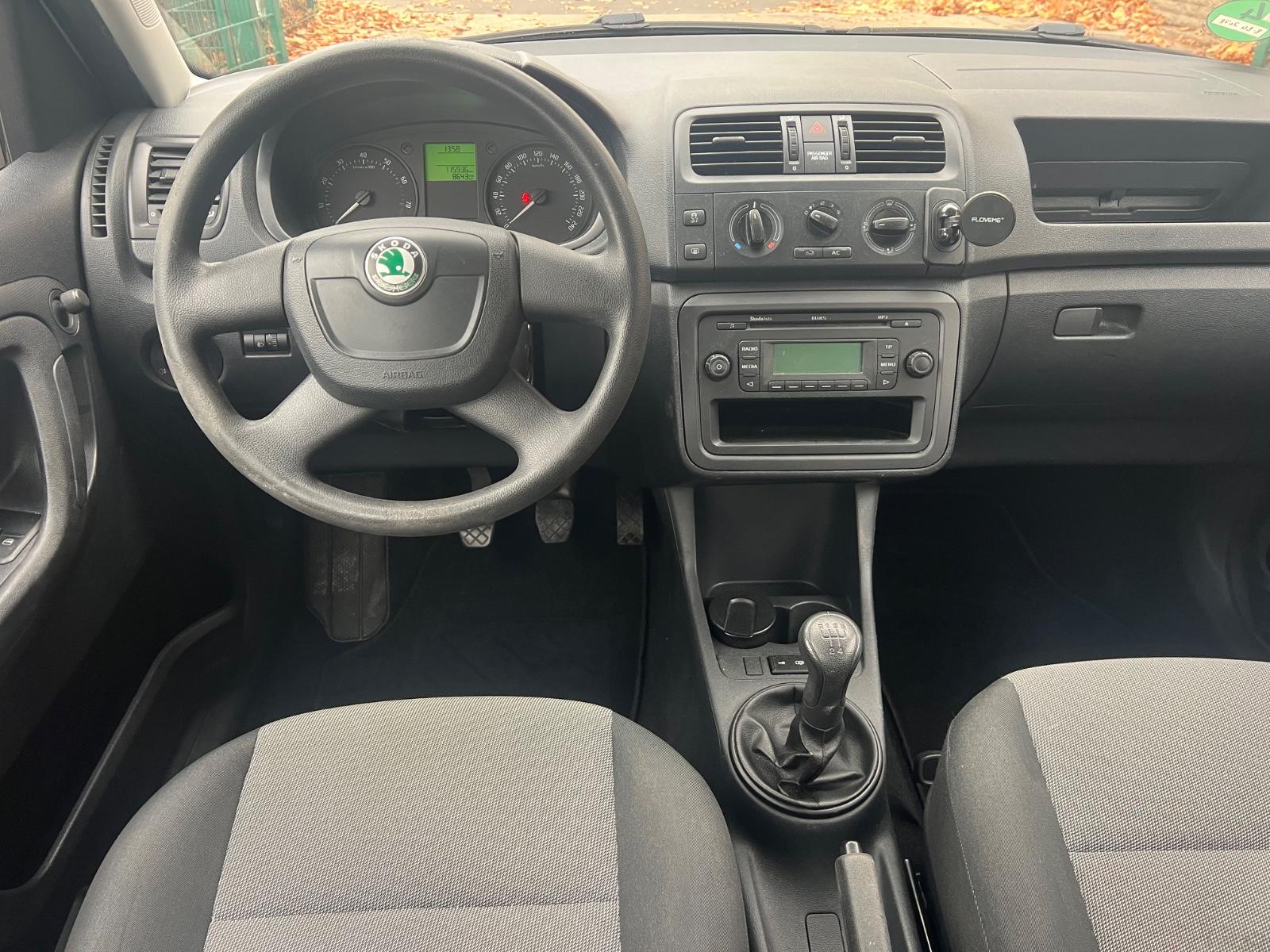 Skoda Roomster 2012 — photo 9
