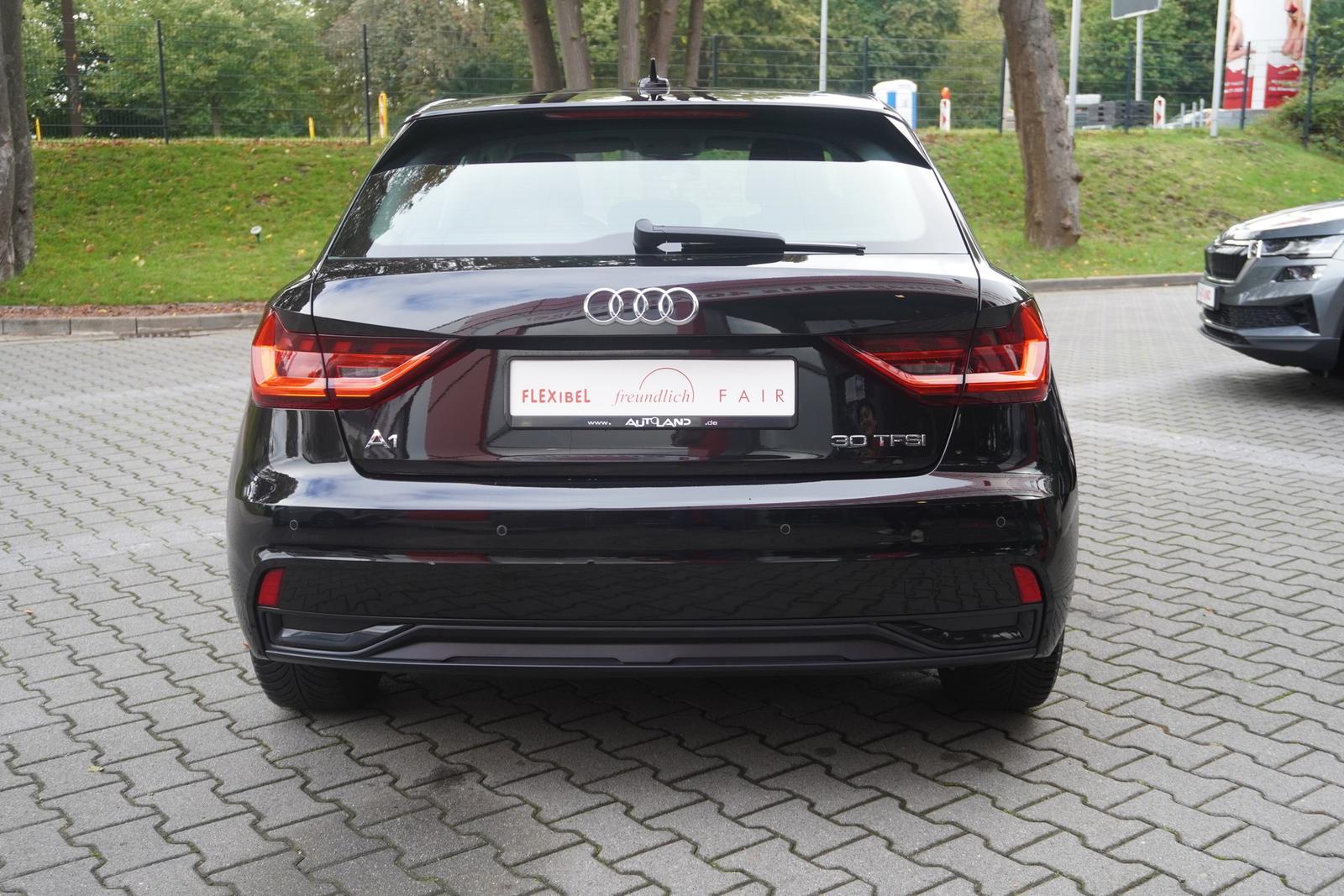 Audi A1 1.0 TFSI advanced LED Navi Sitzheizung Klima
