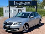 Skoda 1.6 TDI Elegance / 8 Fach bereift / Tempomat - Skoda Octavia: TDI Elegance