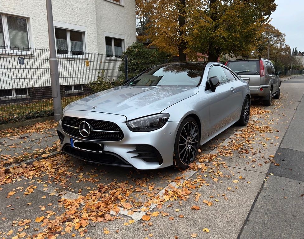 Mercedes-Benz E 220