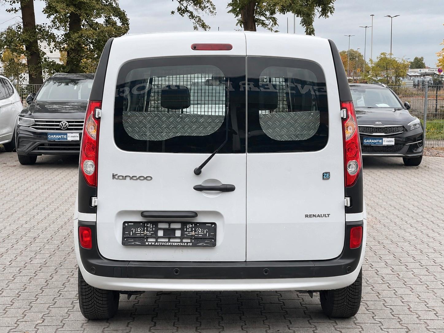 Renault Express 2013 — фото 7