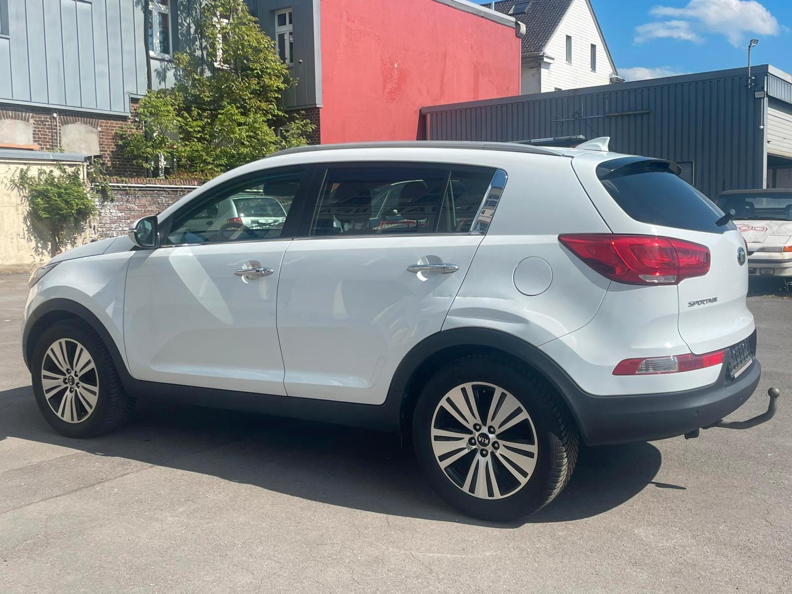 Kia Sportage Spirit 2WD°LEDER°KAMERA°NAVI°XENON°