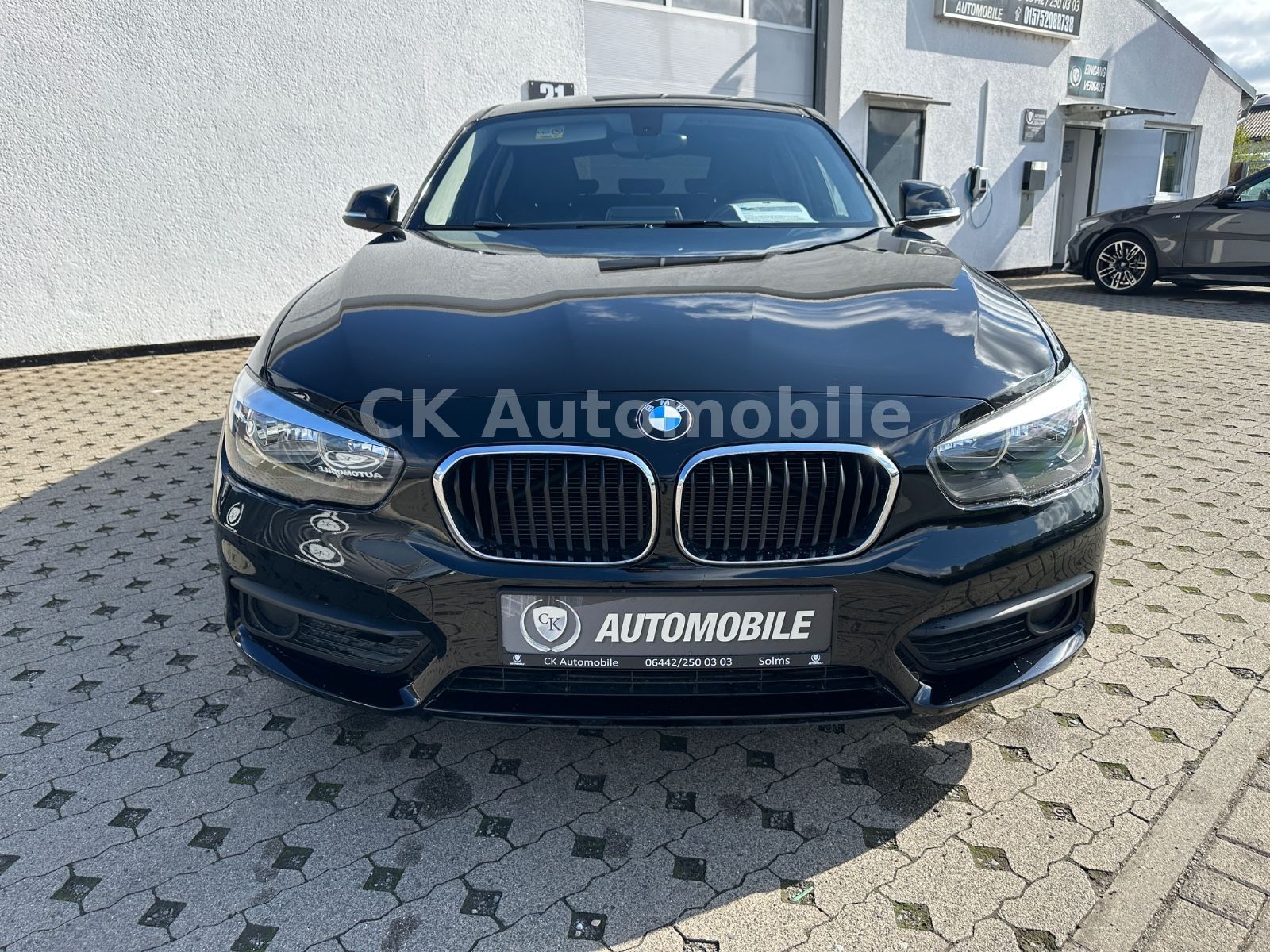Fahrzeugabbildung BMW 118i Lim. 5-trg. /Klimaautomatik/SHZ/PDC