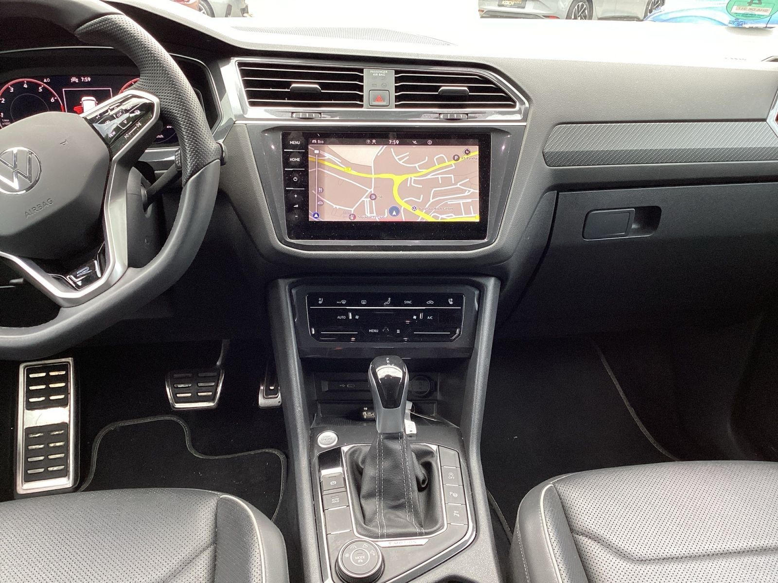 Volkswagen Tiguan Allspace - Bild 12