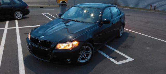 BMW 320i -