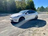 Tesla Model Y Performance Dual Motor AWD + AHK - Tesla Model Y AHK Gebrauchtwagen