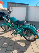 Royal Enfield 500 Classic - ROYAL ENFIELD CLASSIC 500