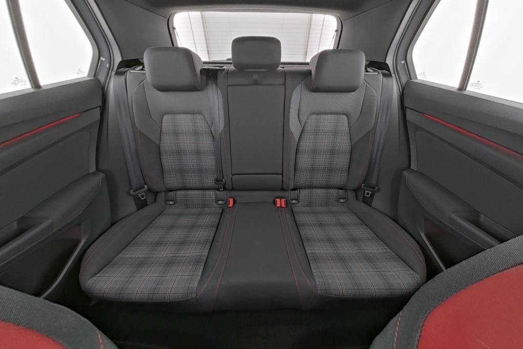 Volkswagen Golf GTI 2.0 TSI DSG PDC*Klima*NAV