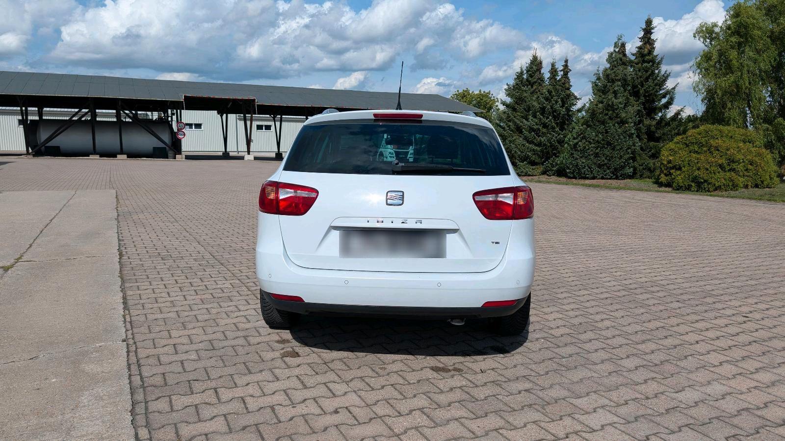 Seat Ibiza 2013 — photo 6