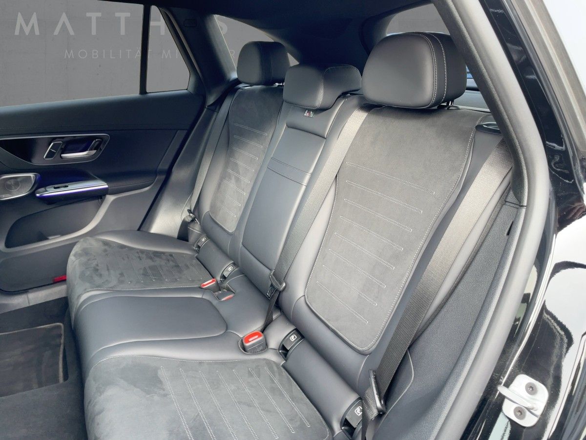 Fahrzeugabbildung Mercedes-Benz GLC 300 de 4M AMG/Night/360°/AHK