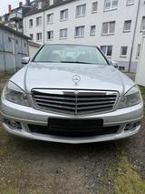 Mercedes-Benz Mercedes C280 (W204) - Mercedes-Benz C-Class mit LPG-Antrieb