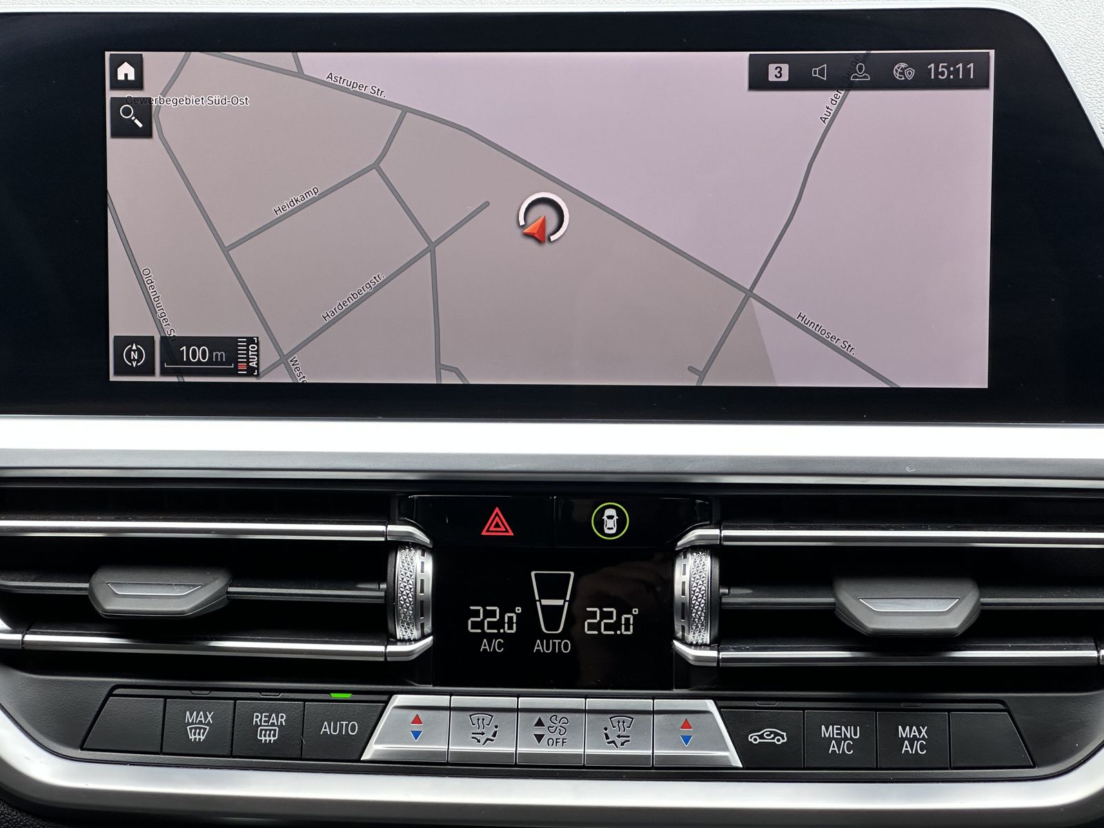 Fahrzeugabbildung BMW 320d Touring Sport-Line NAV+LED+AHK+ACC+KAM+18ZO