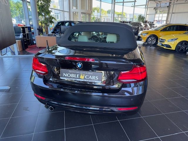 Fahrzeugabbildung BMW 230i  Sport Line KLIMA LED NAVI ALU
