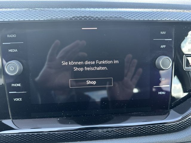 Taigo 1.0 TSI DSG Life IQ.Drive RFK SITZHZG R2D