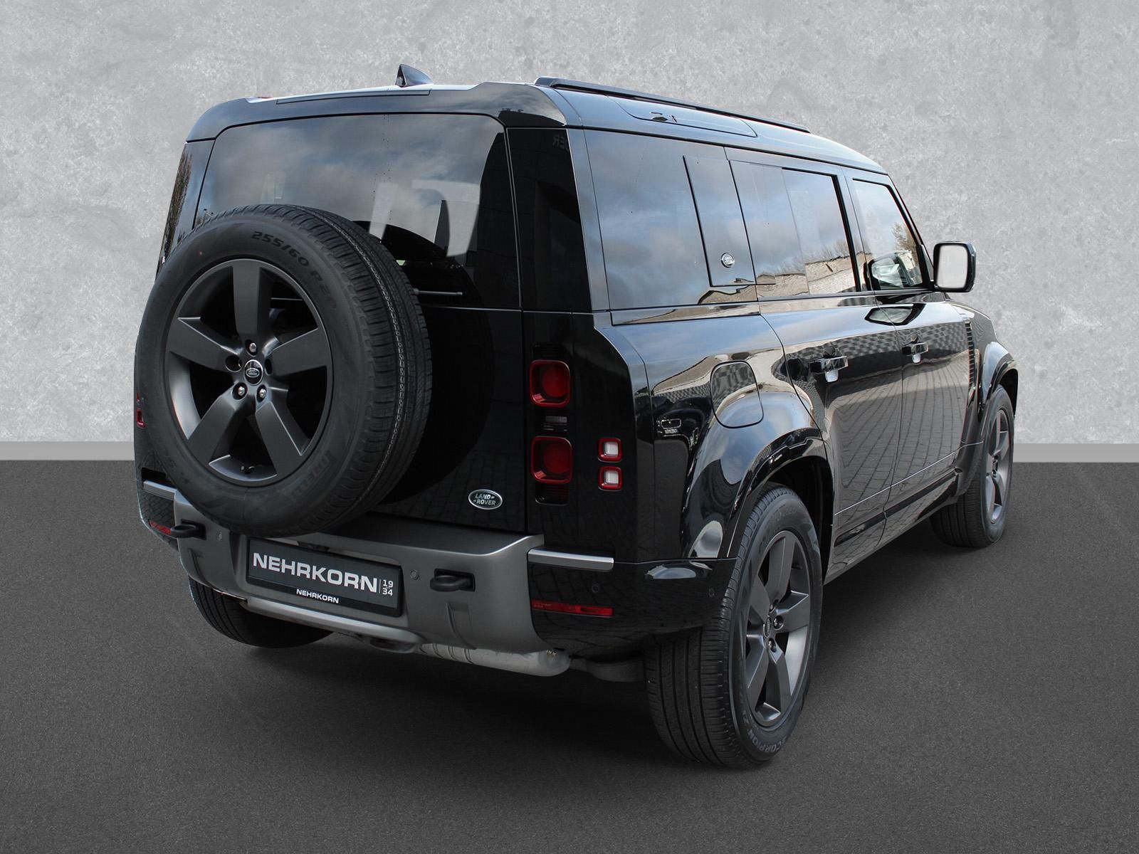 Fahrzeugabbildung Land Rover Land Rover Defender 110 D300 X-Dynamic HSE