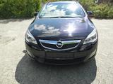 Opel Astra Sports Tourer 1.4 Turbo Sport 103kW Sport - Opel Astra aus 2011: Turbo