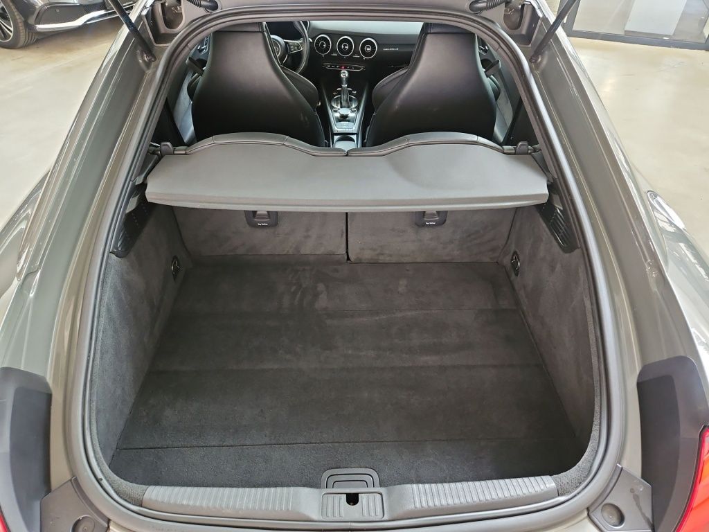 Fahrzeugabbildung Audi TT 45 Coupe quattro S-Line Matrix-LED Sound