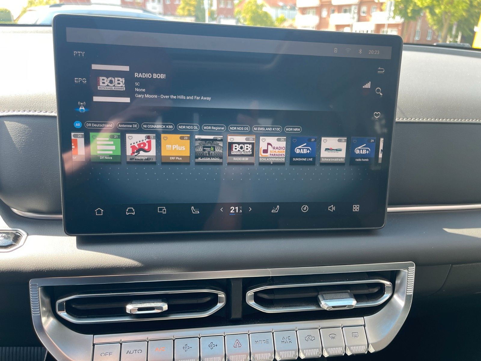 Fahrzeugabbildung DFSK Rich 9 2.3 DCi AT 4x4 Vollausstattung