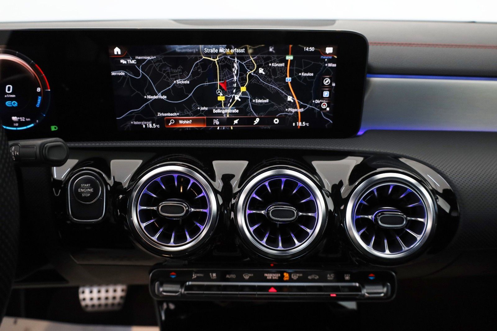 Fahrzeugabbildung Mercedes-Benz CLA 250 e Coupe, AMG line,Navi,LED,SH,Kamera
