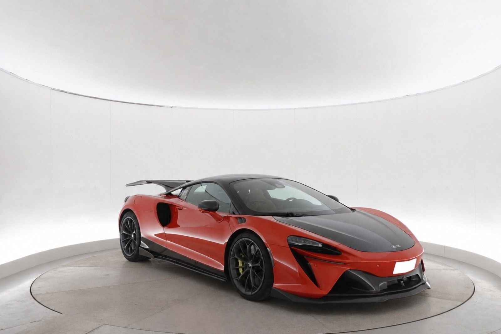 McLaren Artura Novitec Carbon 700Hp foto 7