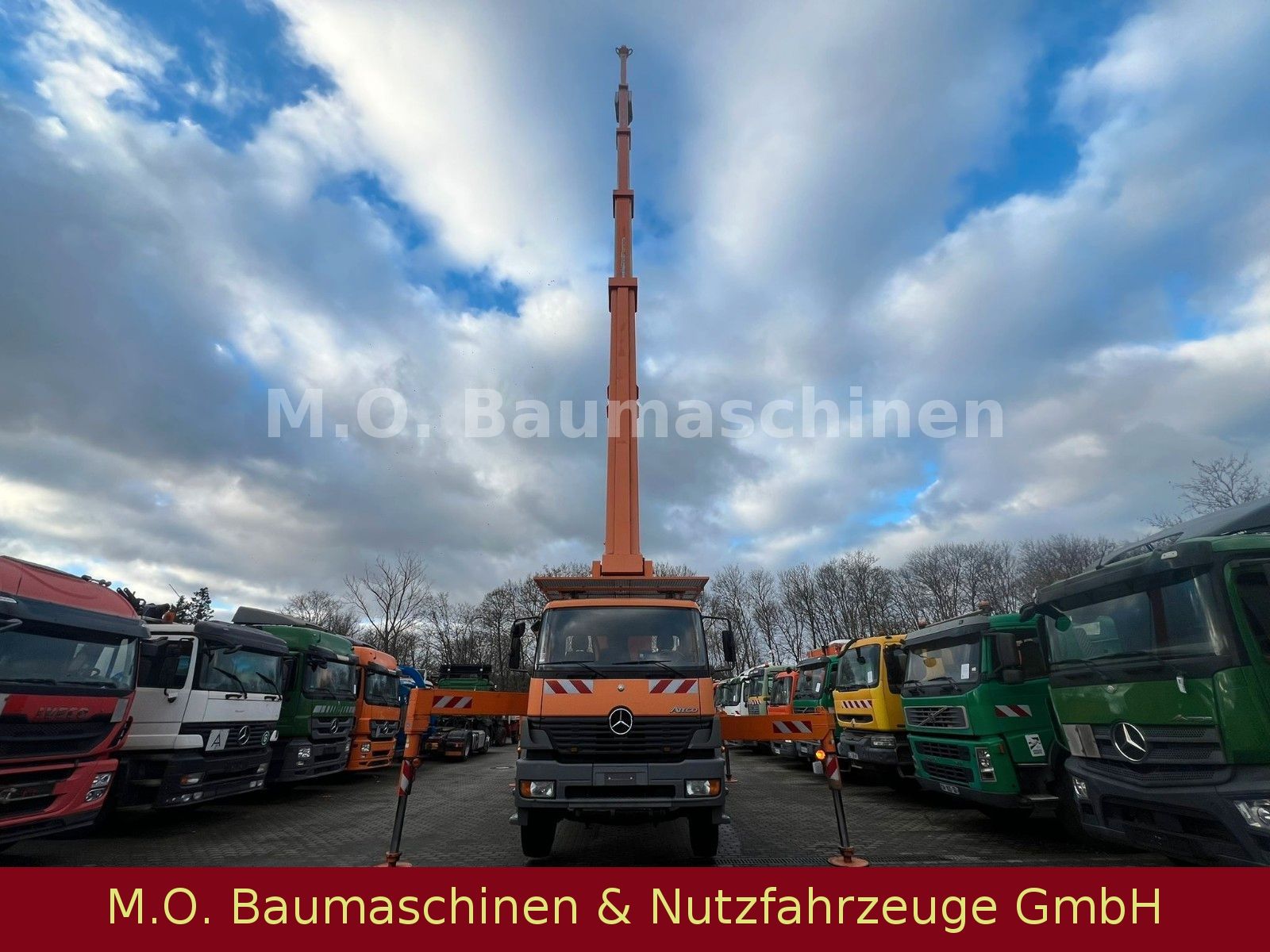 Fahrzeugabbildung Mercedes-Benz Atego 1928 / Ruthmann T 435 / 45 m Arbeitsbühne