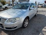 Volkswagen VW Passat Limousine 2008 140 Ps 2.0 TDI - Volkswagen Passat: Ps 140