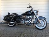 Harley-Davidson Road King Classic - Motorräder in Bielefeld