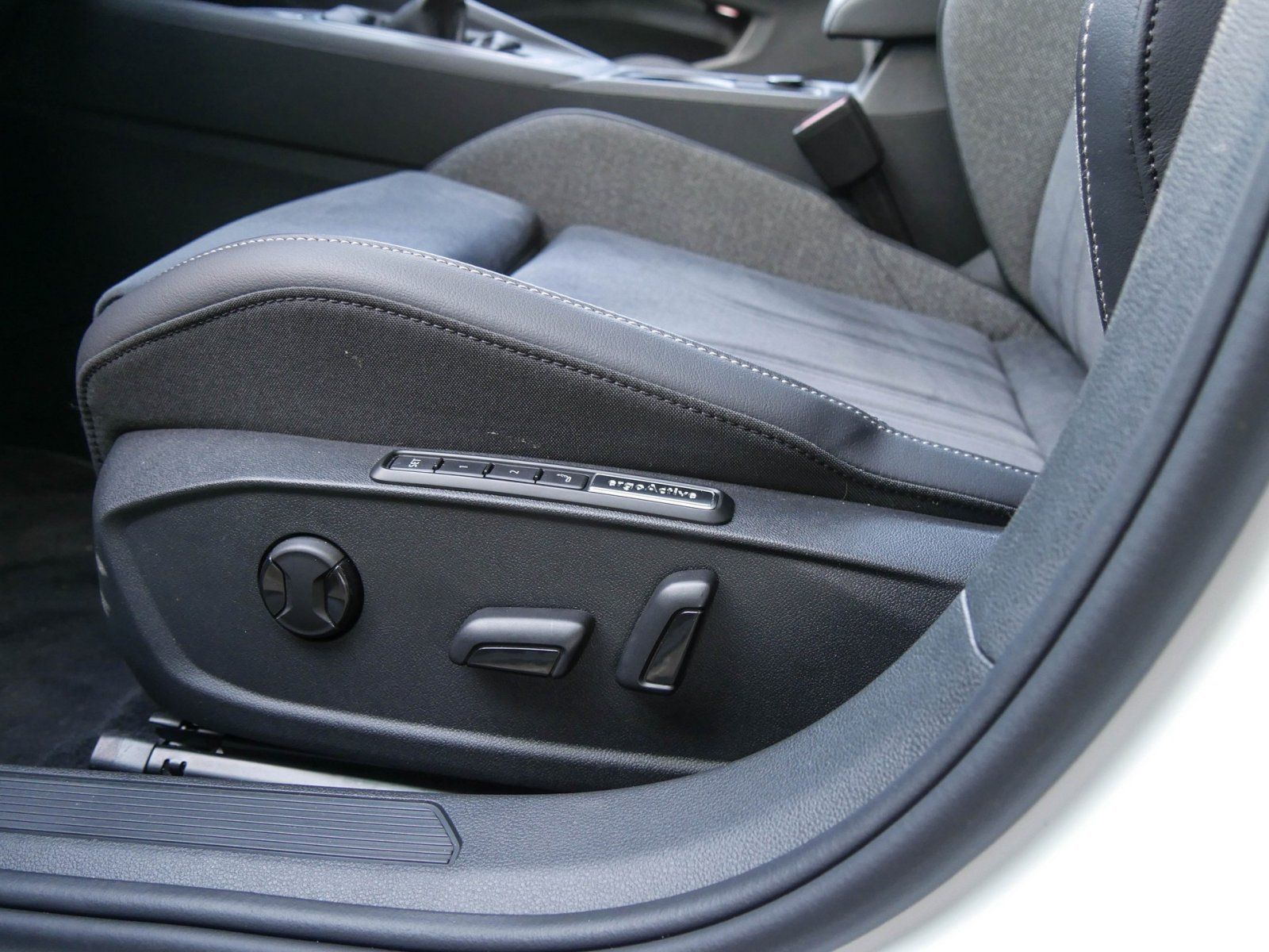 Volkswagen Golf - Bild 16